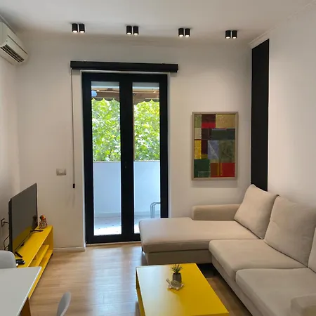 Cozycomfy Apartment